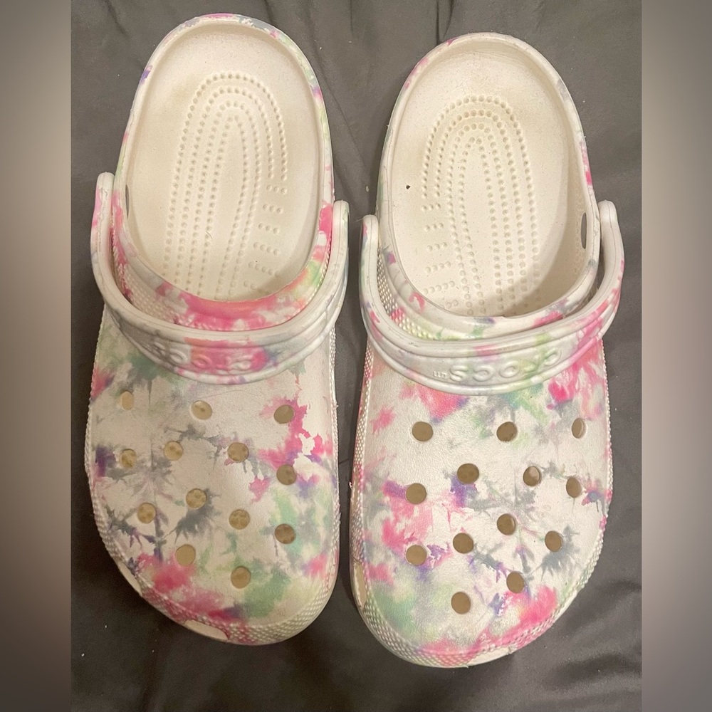 Crocs